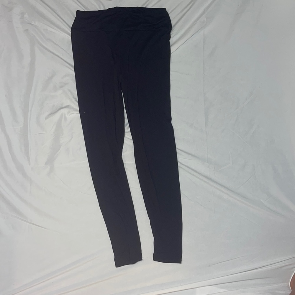 Black Leggings. Women's Medium